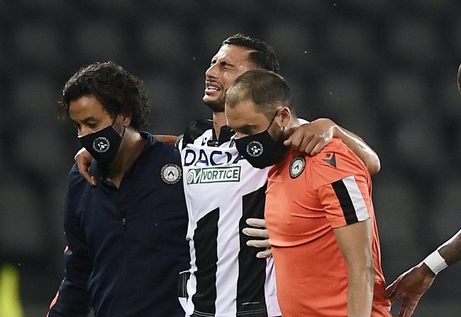 现出色的个 现出色的个